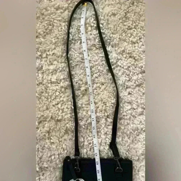 Lo & Sons multi way black leather bag. - Picture 9 of 15